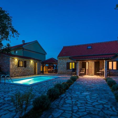 Rural House Gluic Villa Bogatic Luaran gambar