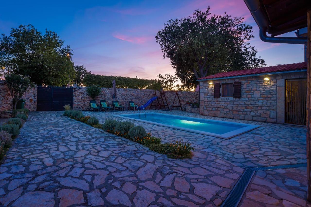Rural House Gluic Villa Bogatic Luaran gambar